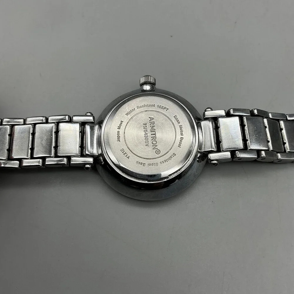 Armitron Womens Watch 28mm Silver Crystal Bracelet 75/4309SV New Battery 6.75